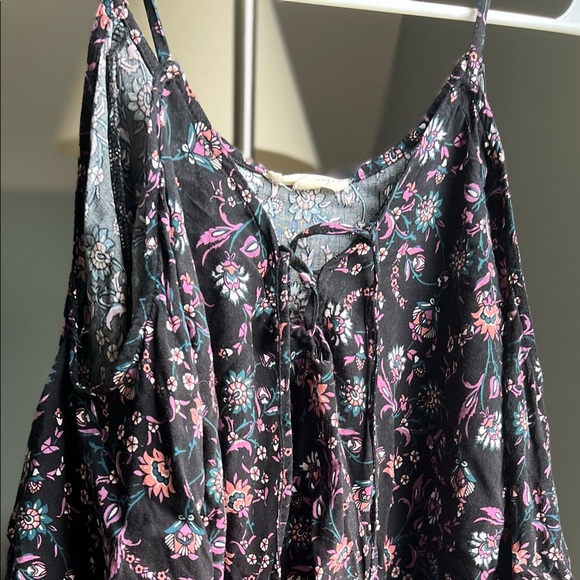 LA Hearts Peek a boo off shoulders top floral   sz S - Picture 3 of 6